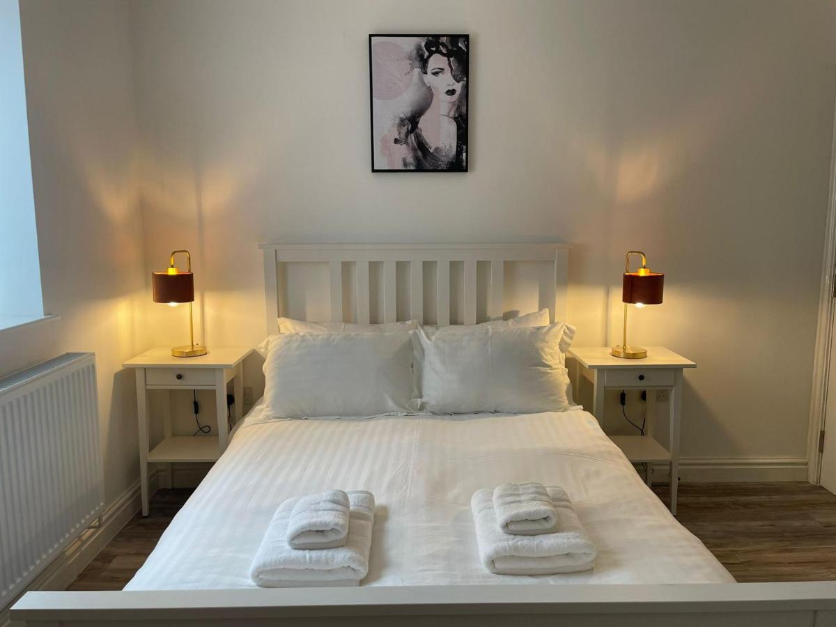 Citybreaks Rooms With Free Parking Liverpool Bagian luar foto