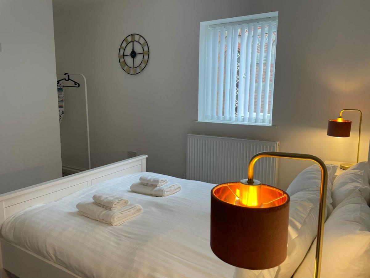 Citybreaks Rooms With Free Parking Liverpool Bagian luar foto