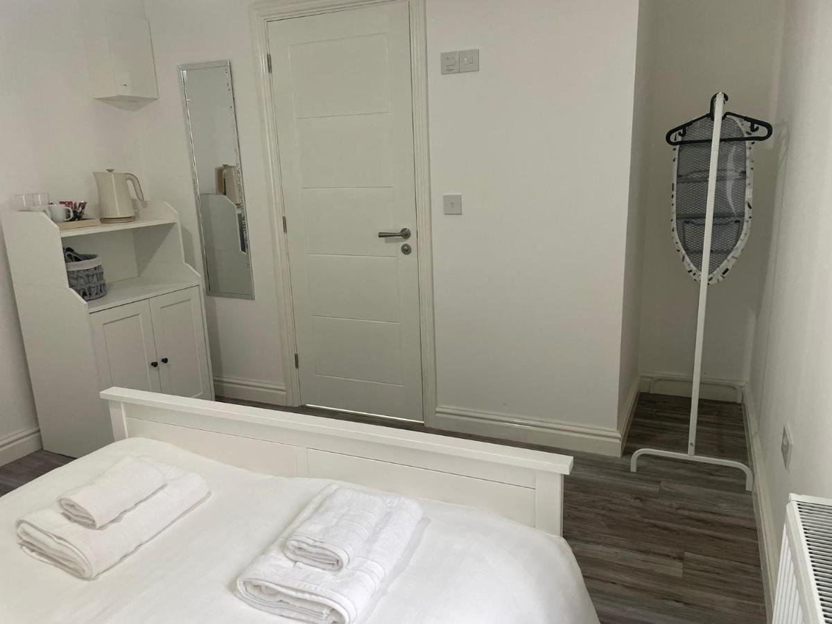Citybreaks Rooms With Free Parking Liverpool Bagian luar foto