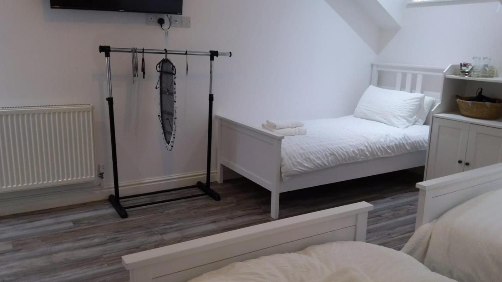 Citybreaks Rooms With Free Parking Liverpool Bagian luar foto